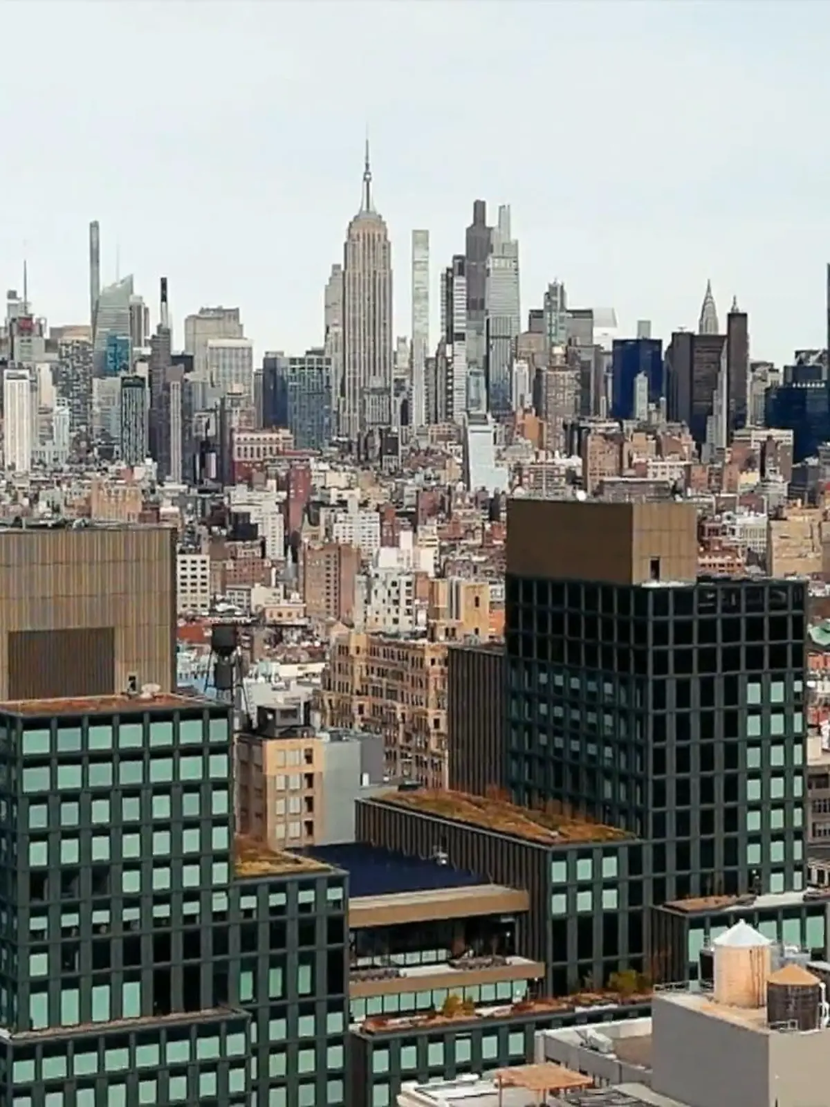 Bild zu: "Reiche in der Höhe, Mieten am Limit"