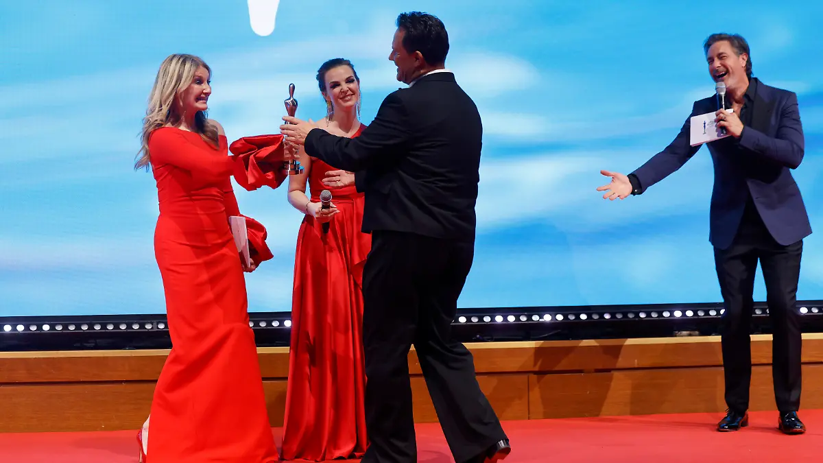 Annika Lau, Frauke Ludowig, Guido Maria Kretschmer und Marco Schreyl bei den SPA AWARDS 2026 in Baden-Baden