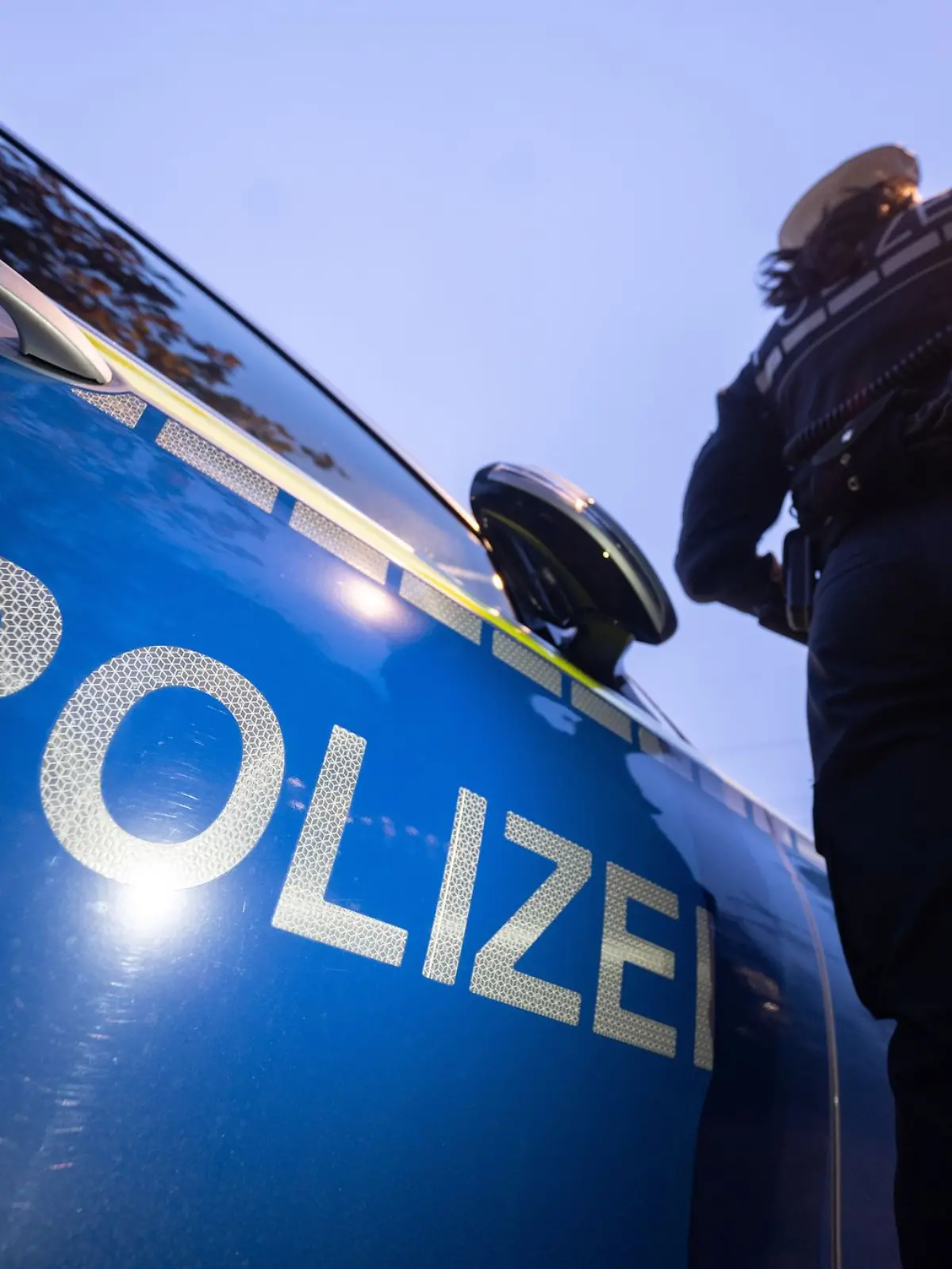 Bild zu: "Leiche in Firmengebäude gefunden – war es ein Verbrechen?"