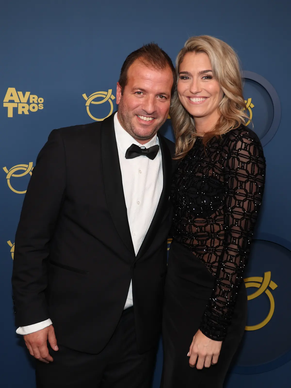 Bild zu: "So süß feiert Rafael van der Vaart zehn Jahre Liebe mit Estavana"