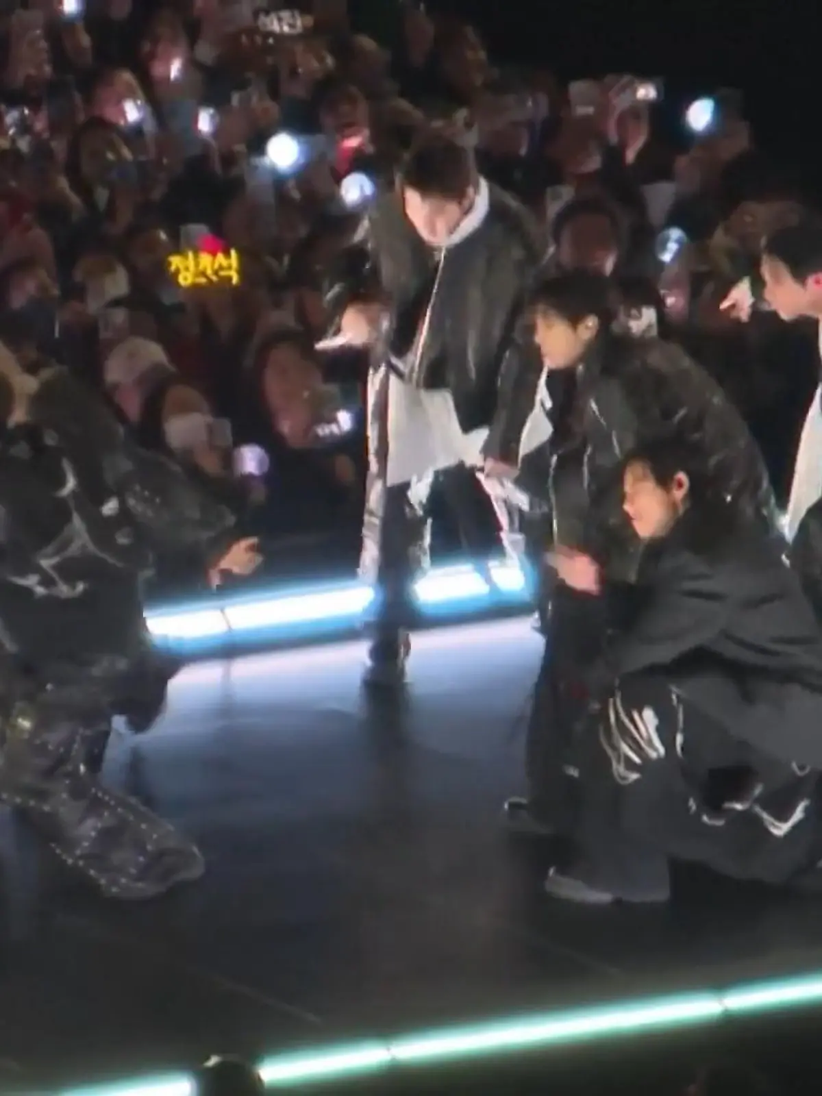 Bild zu: "BTS ist zurück So gigantisch ist das Comeback der K-Pop-Band"