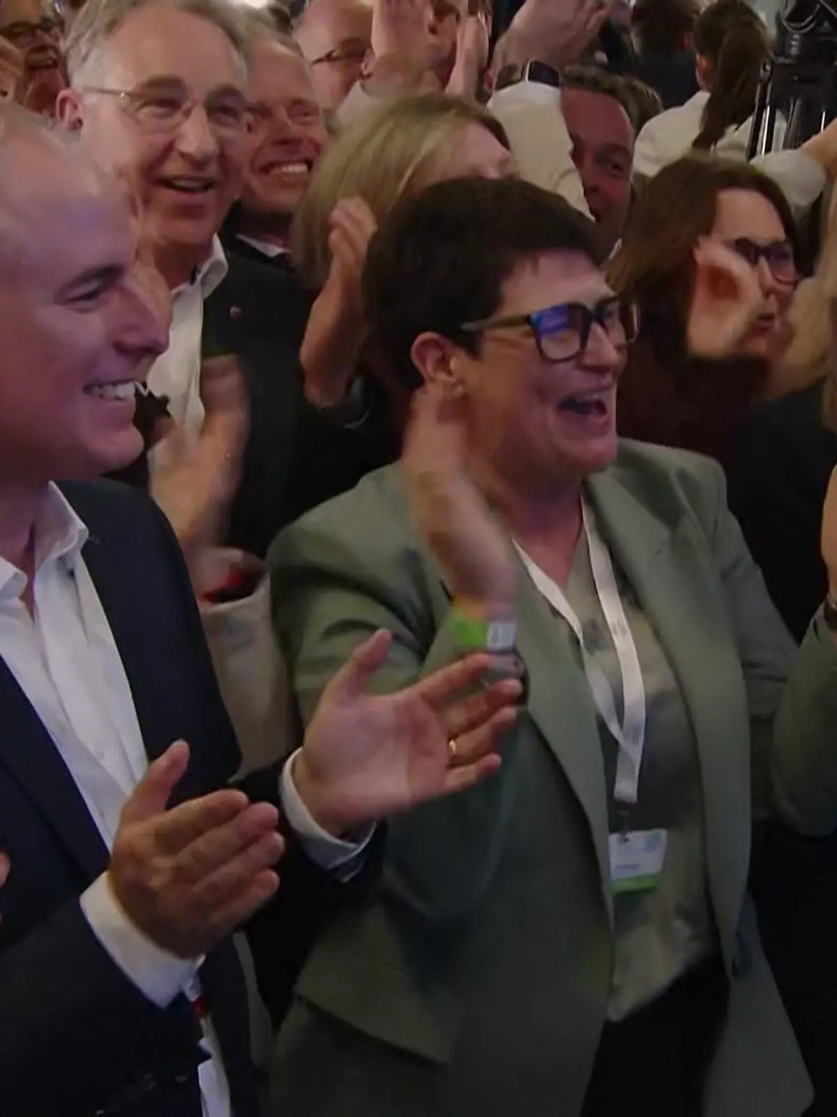 Bild zu: "Jubel bei der CDU nach Landtagswahl"