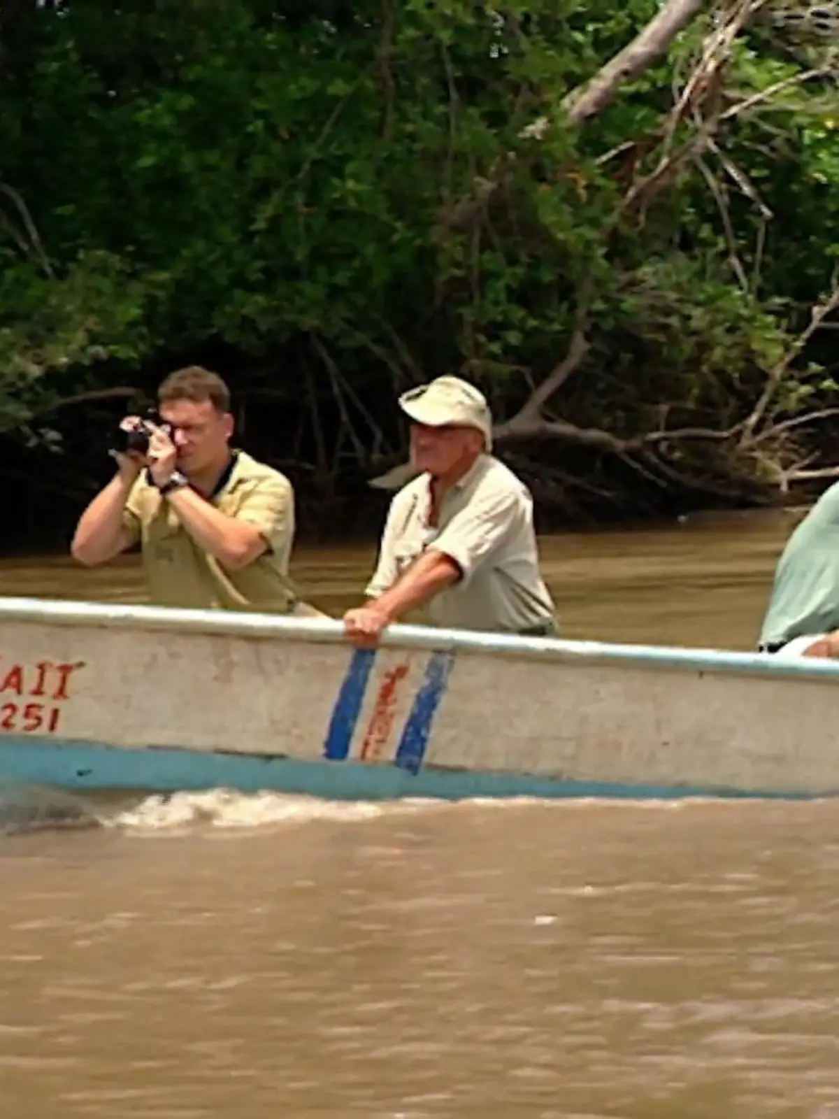Bild zu: "Timos großer Tag mit Papa Ottokan"