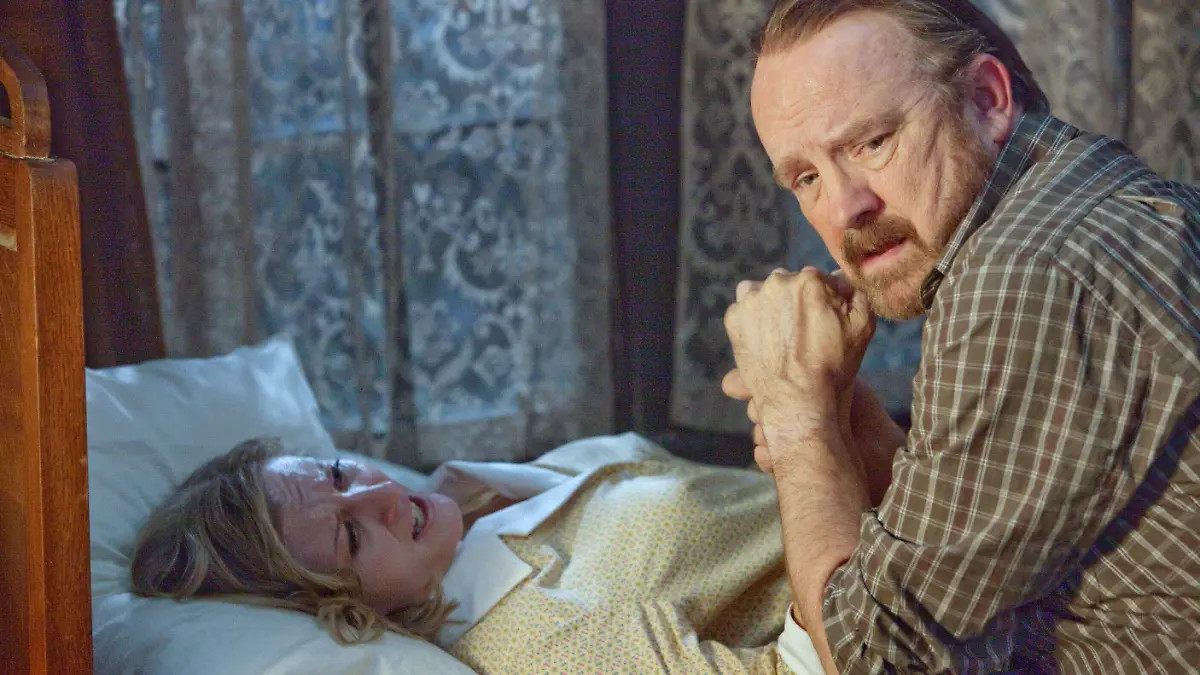 Carrie Anne Fleming und Jim Beave in „Supernatural”