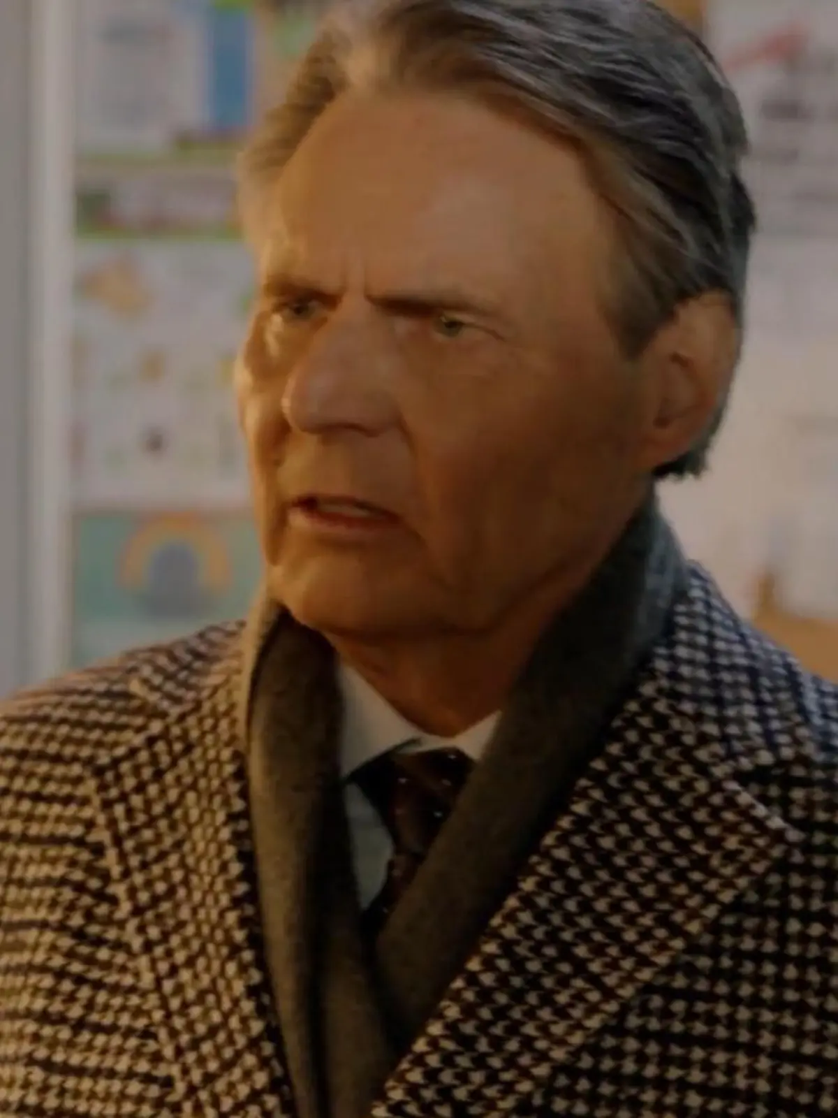 Jo muss eine Niederlage einstecken. 