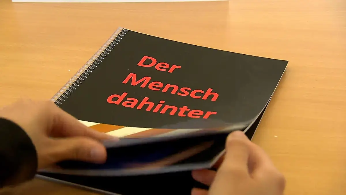 Buch über Angriffe auf Einsatzkräfte „Der Mensch dahinter“