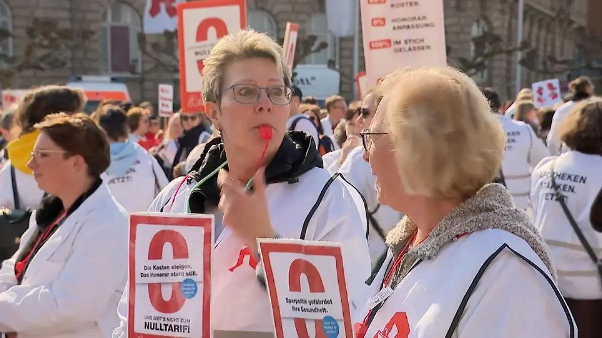 Apotheken-Protest in Düsseldorf Läden bleiben zu