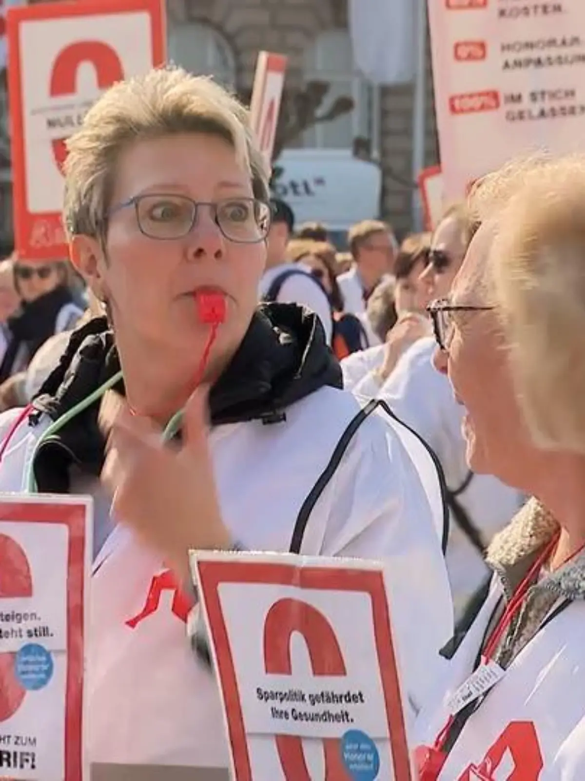 Bild zu: "Apotheken-Protest in Düsseldorf"