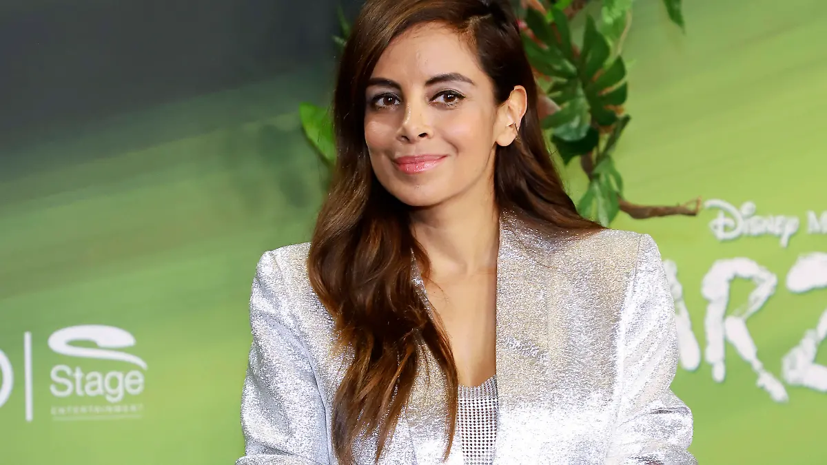 Collien Fernandes bei der Premiere des Disney Musicals Tarzan im Stage Theater Neue Flora. Hamburg, 20.11.2025 *** Collien Fernandes at the premiere of the Disney musical Tarzan at the Stage Theater Neue Flora Hamburg, 20 11 2025 Foto:xgbrcix/xFuturexImagex tarzan_5104