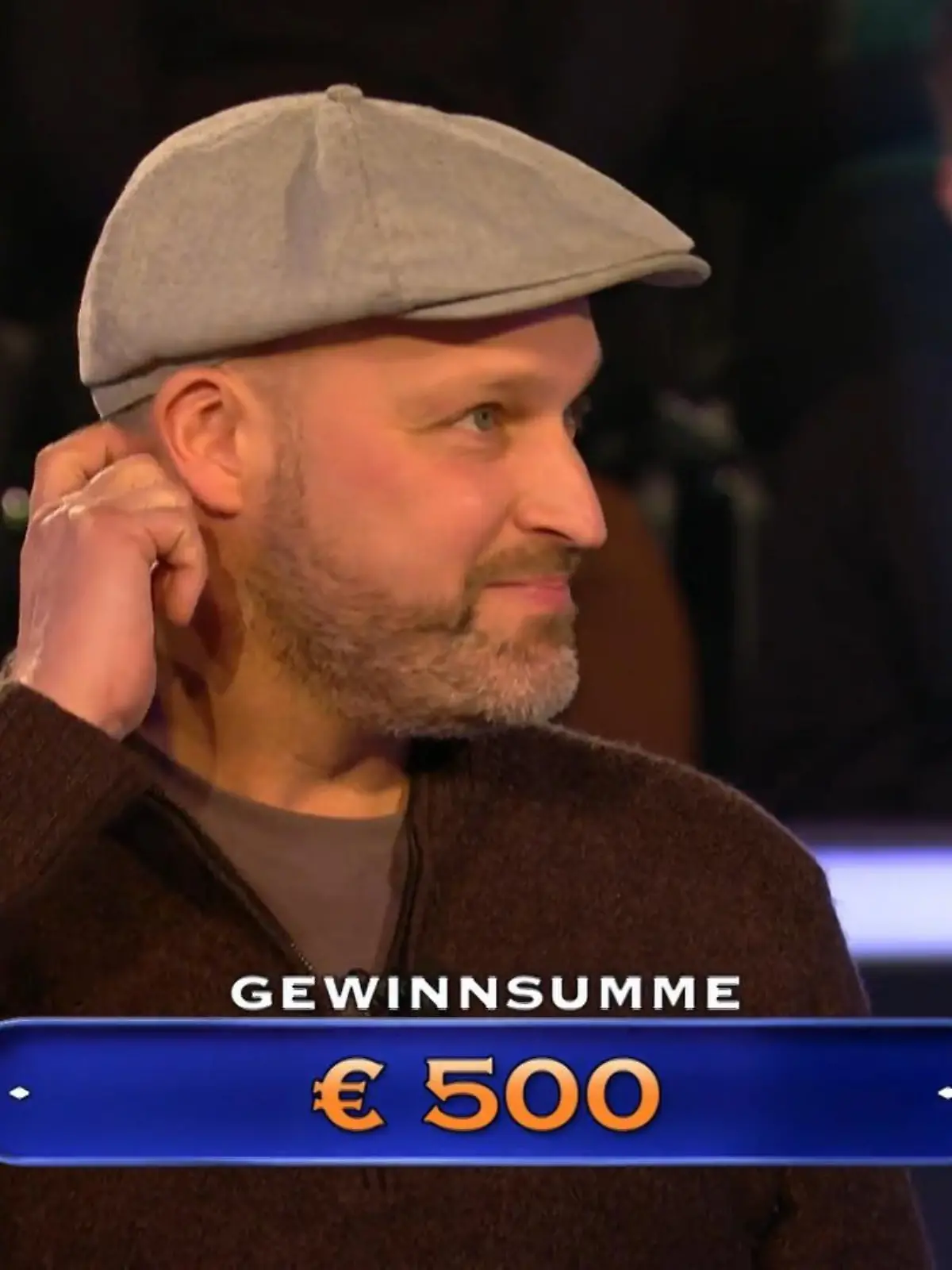 Bild zu: "Drei Joker bei einer Frage verzockt! „Wer wird Millionär”-Kandidat stürzt brutal ab"