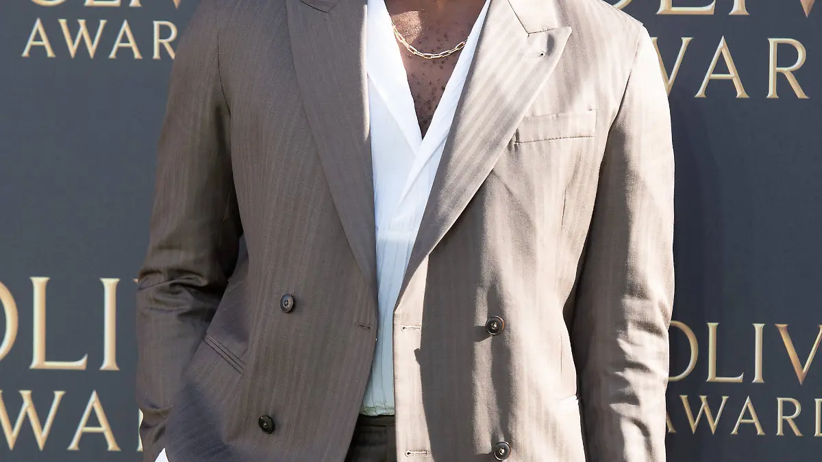 The Olivier Awards 2025 Arrivals at Royal Albert Hall, London Paapa Essiedu attends The Olivier Awards 2025 at Royal Albert Hall, London, England, UK on Sunday 6 April, 2025., Credit:Justin Ng / Avalon UK, England, London, Royal Albert Hall PUBLICATIONxNOTxINxUKxFRAxUSA Copyright: xJustinxNgx/xAvalonx 0984545077