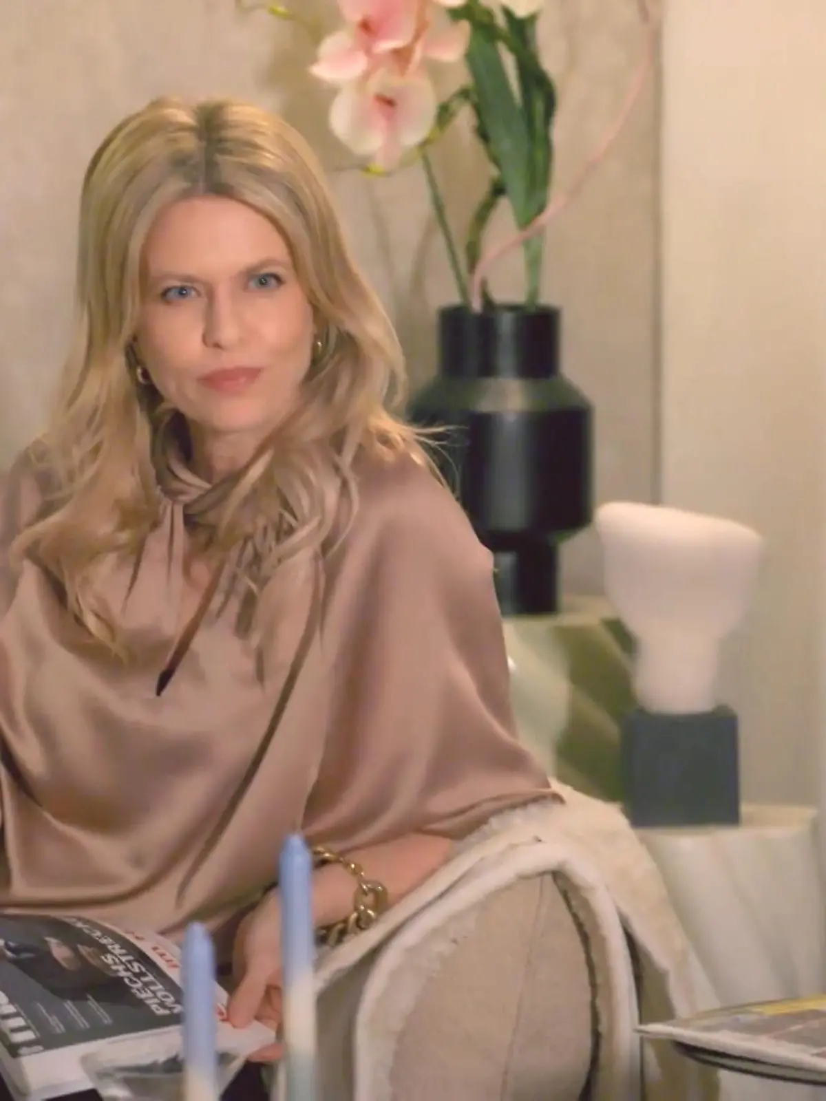 Bild zu: "Patrizia zieht wieder die Fäden"