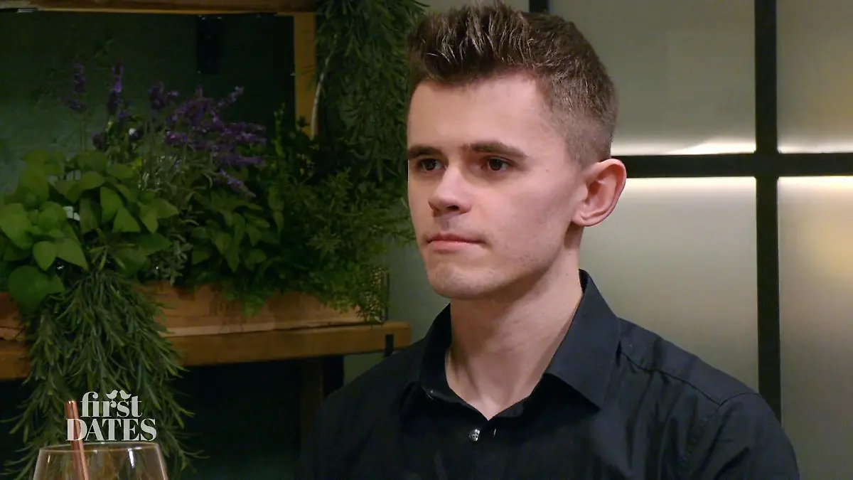 Amelie liebt Spontanität – Robin merkt schnell, dass er lieber organisiert unterwegs ist Kreuzfahrt ja, Chaos nein?