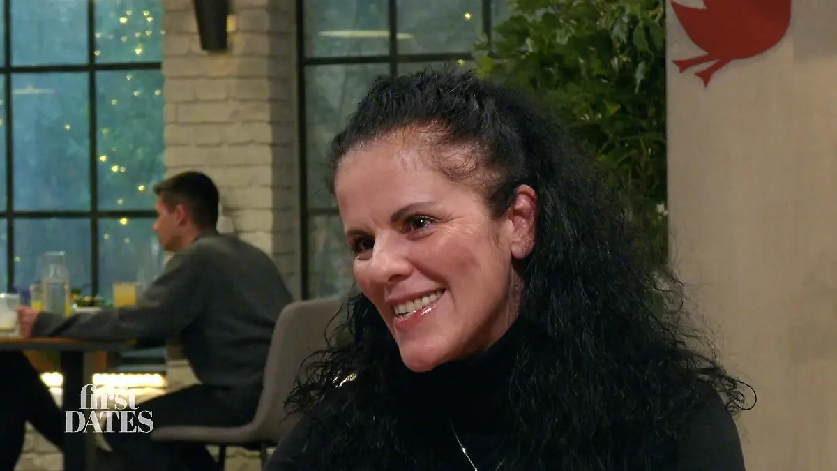 Kathleen und Marcus entdecken zwischen Natur und Horrorfilmen echte Gemeinsamkeiten Gemeinsam gruseln