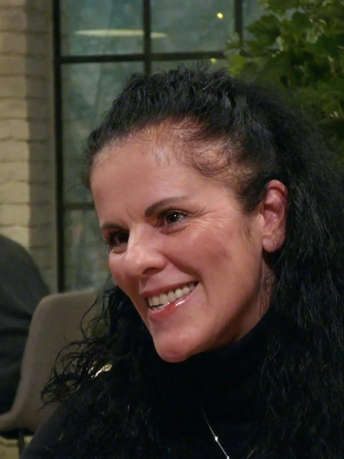 Bild zu: "Kathleen und Marcus entdecken zwischen Natur und Horrorfilmen echte Gemeinsamkeiten"