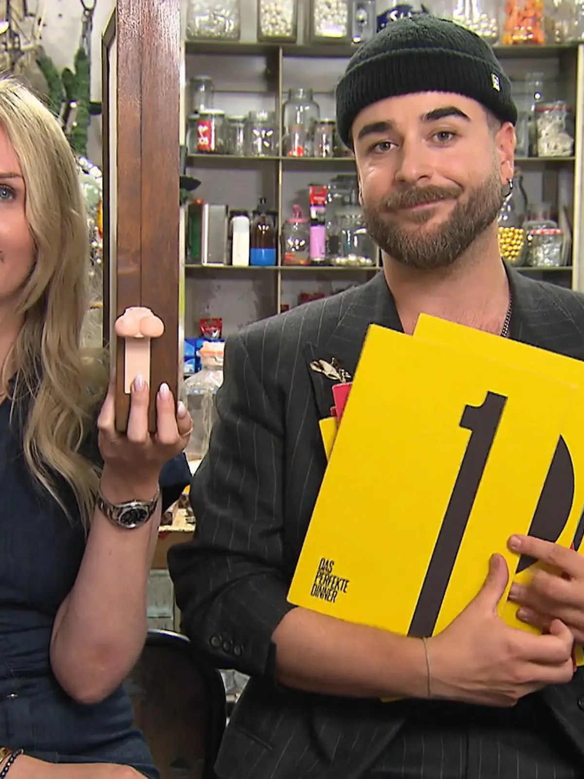 Bild zu: "Wie kommt Rolfs polarisierendes Dinner bei den anderen Kandidaten an?"