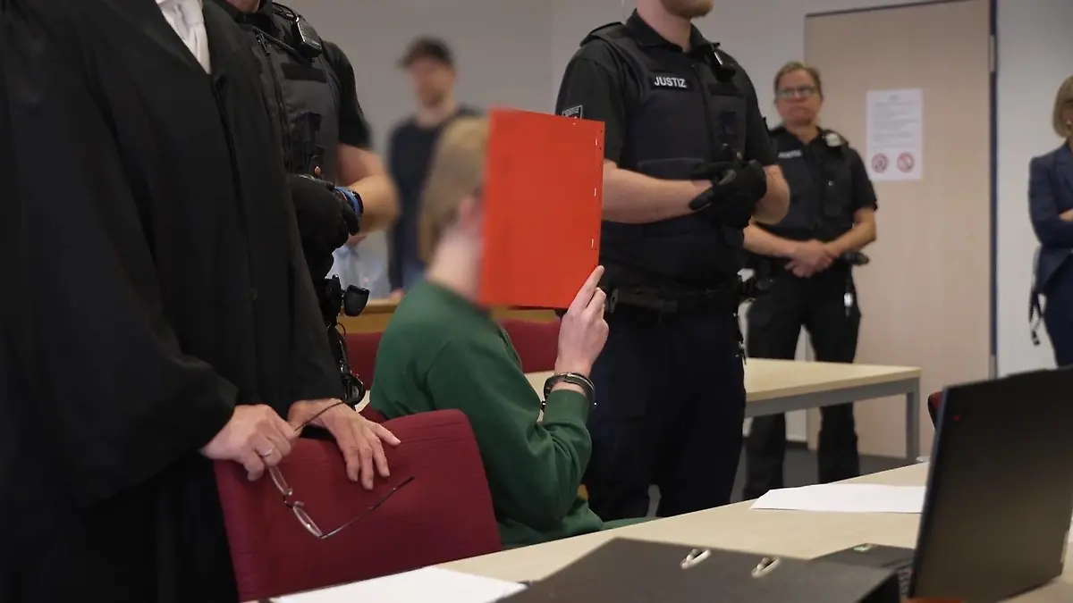 Vater der kleinen Ashley spricht vor Gericht Vier Monate altes Mädchen tot