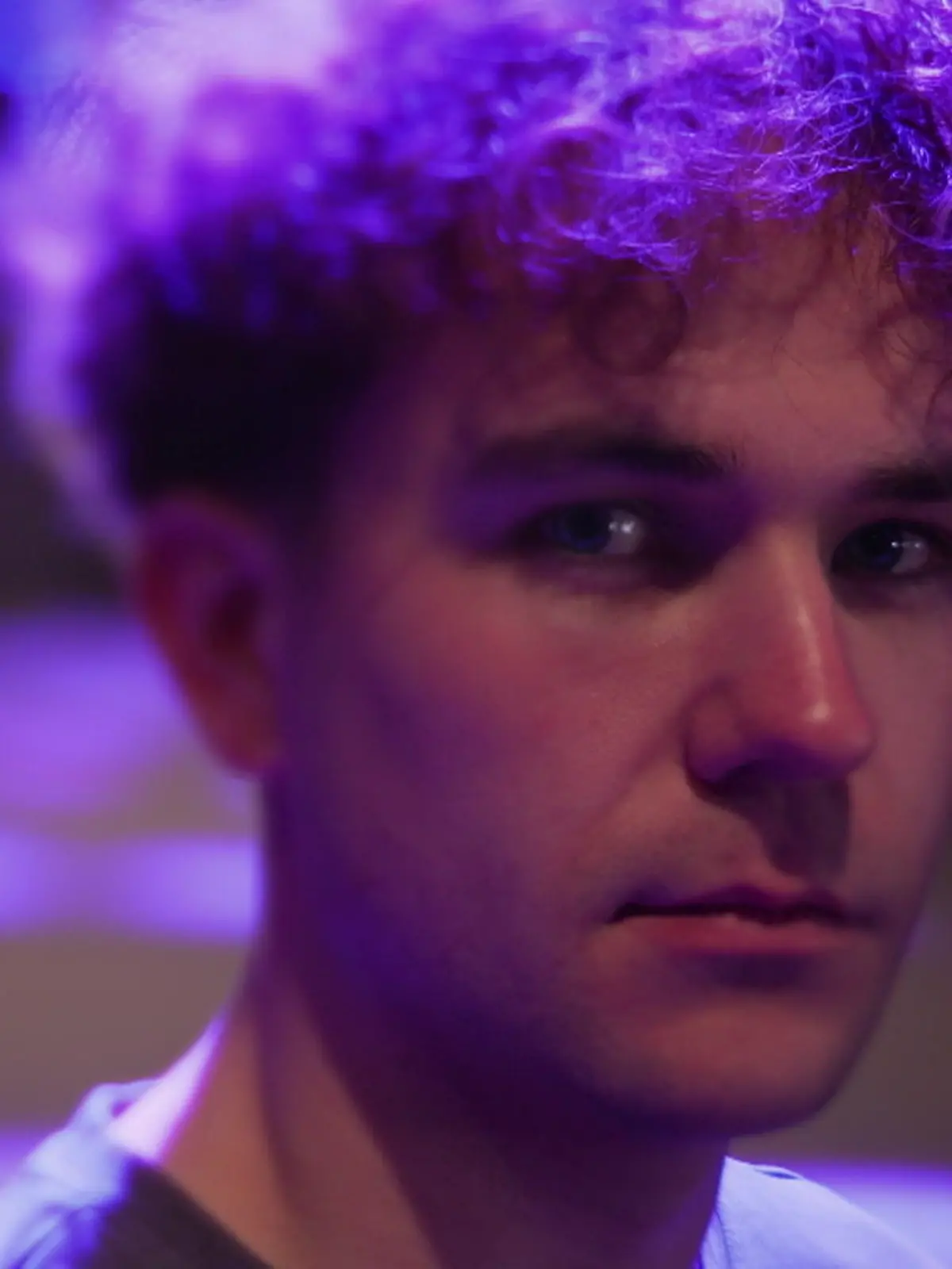 Bild zu: "„Ich bin schwul” – Trainer von Fußball-Bundesligist ganz offen"