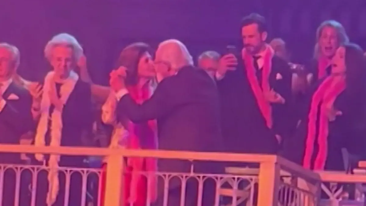 Royals in Partystimmung! Zu DIESEM Song tanzen Königin Silvia und ihr Carl Gustav Kulthit und süßer Kuss