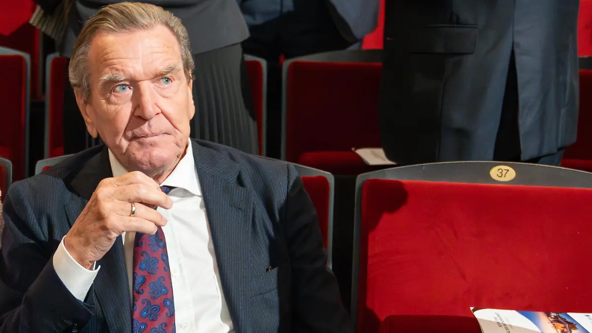 Feierlichkeiten zum Tag der Deutschen Einheit 2024 in Schwerin, Mecklenburg-Vorpommern  Celebrations for the Day of German Unity 2024 in Schwerin, Mecklenburg-Vorpommern 