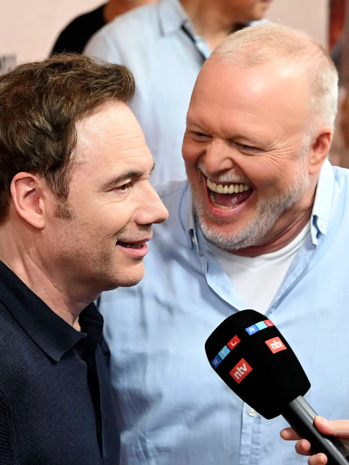 Bild zu: "Dieses Traum-Duo kommentiert DFB-Spiel!"