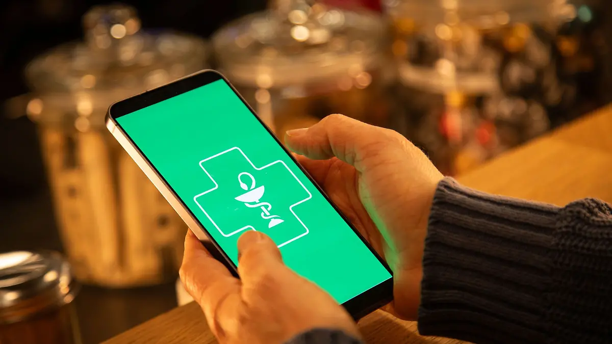 Digital einreichen: Viele Krankenkassen ermöglichen es, Nachweise bequem per App oder Onlineportal hochzuladen.