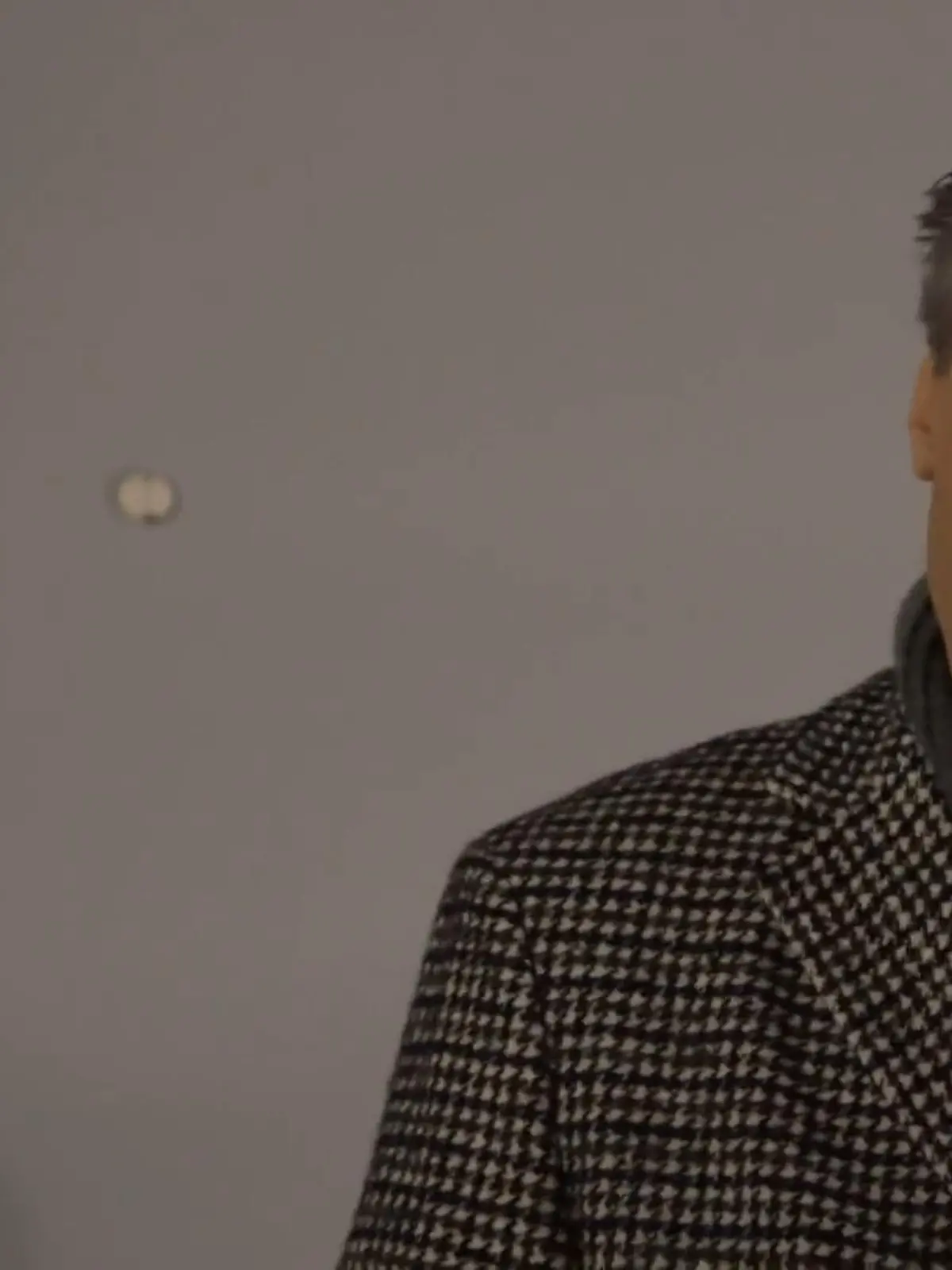 Bild zu: "Carlos erzählt Gerner die Wahrheit über den Westhafen-Vorfall"