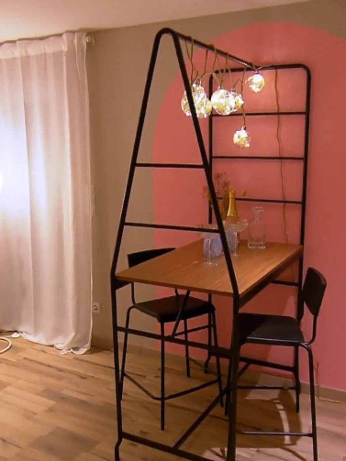 Bild zu: "Guidos Deko Queen: Katharina verwandelt Chaos-Keller in Wohlfühlraum"