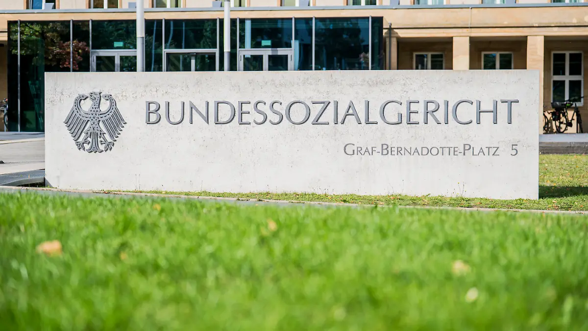 Das Bundessozialgericht in Kassel. (zu dpa: «Traumatisierter Leichenumbetter: Gericht muss neu prüfen») +++ dpa-Bildfunk +++