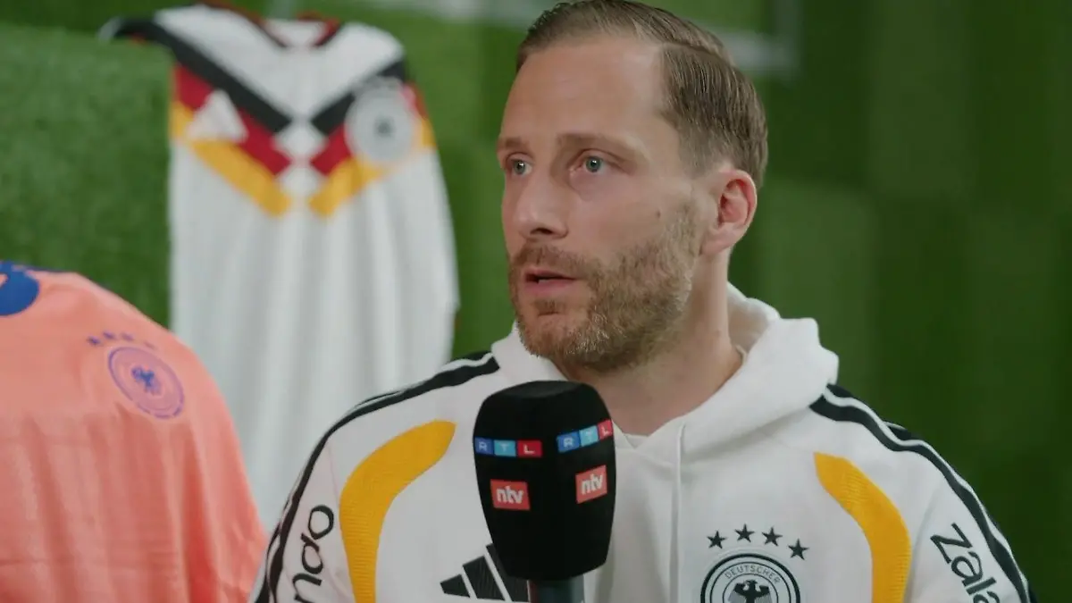 Trainer von Bundesligist outet sich – DFB-Nationalspieler äußert sich Christian Dobrick ist schwul