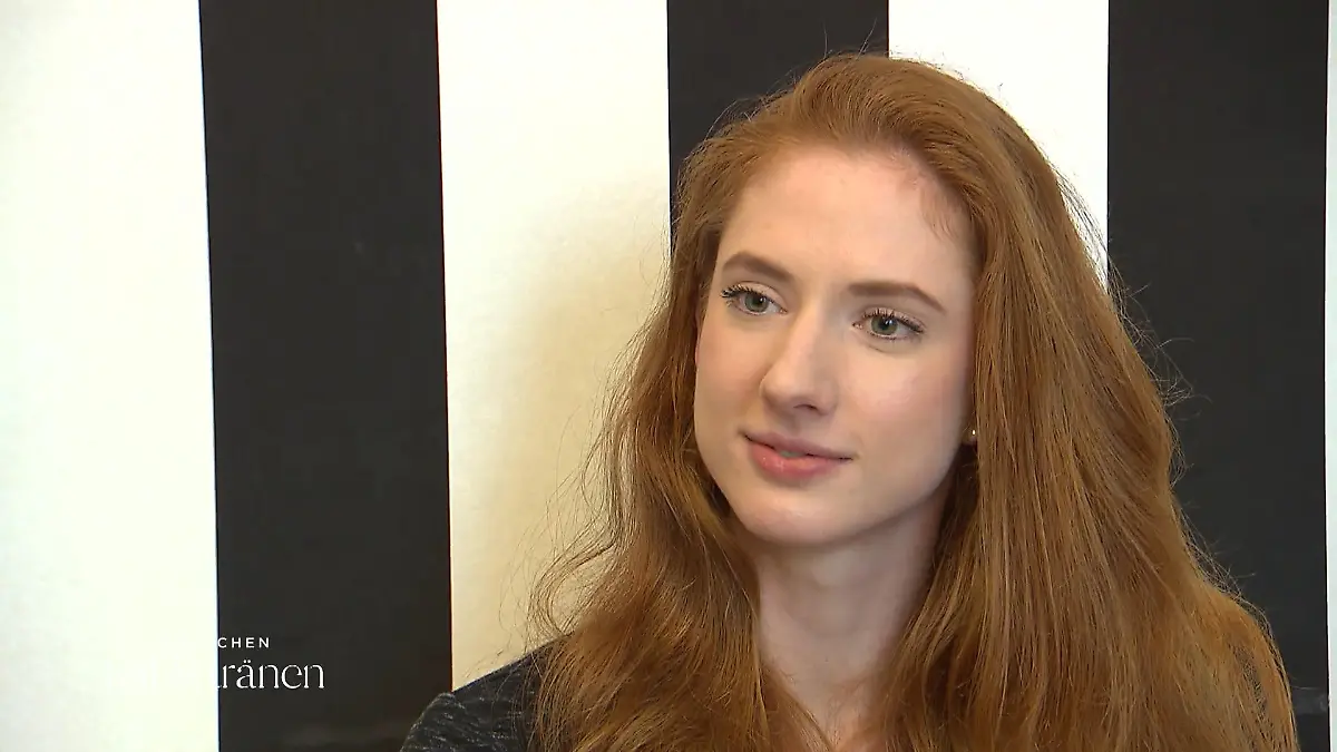 Romantische Soldatin sucht Brautkleid Aileéns freie Trauung