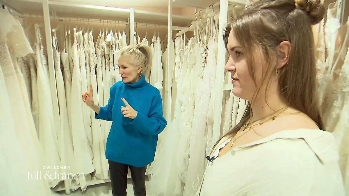 Hat Jowita Lauras Traumkleid vorrätig? Spannend