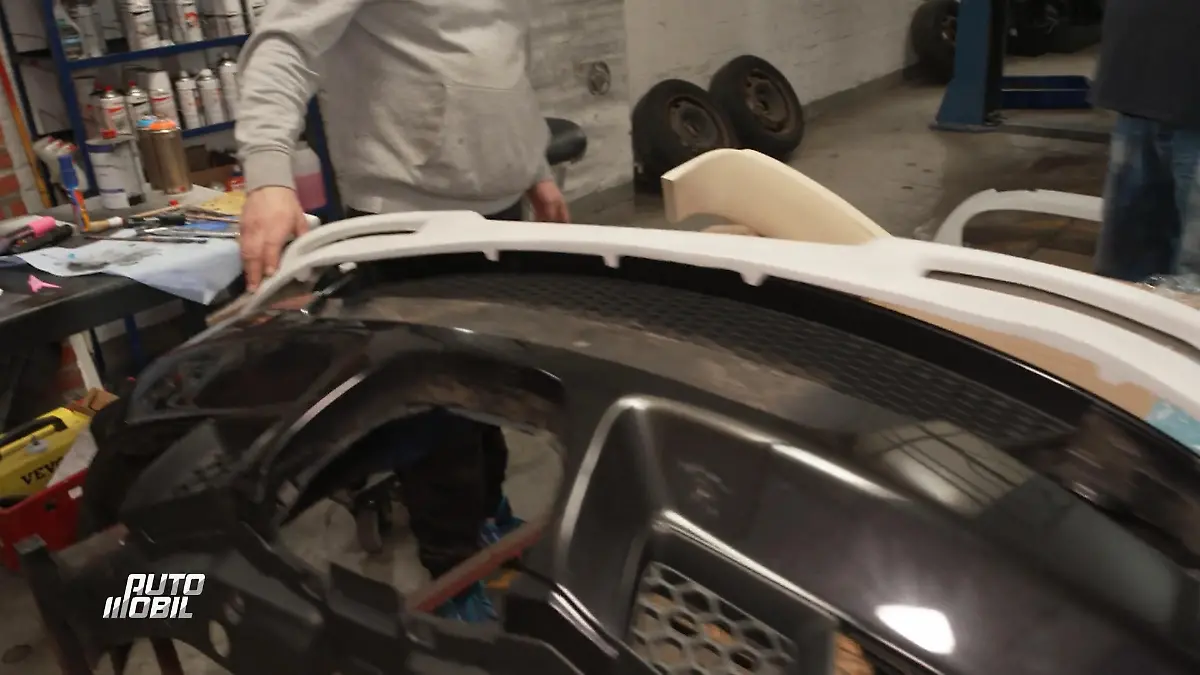 Findet das Team noch passende Teile für den Seat Ibiza? Teile-Drama vorm Lack