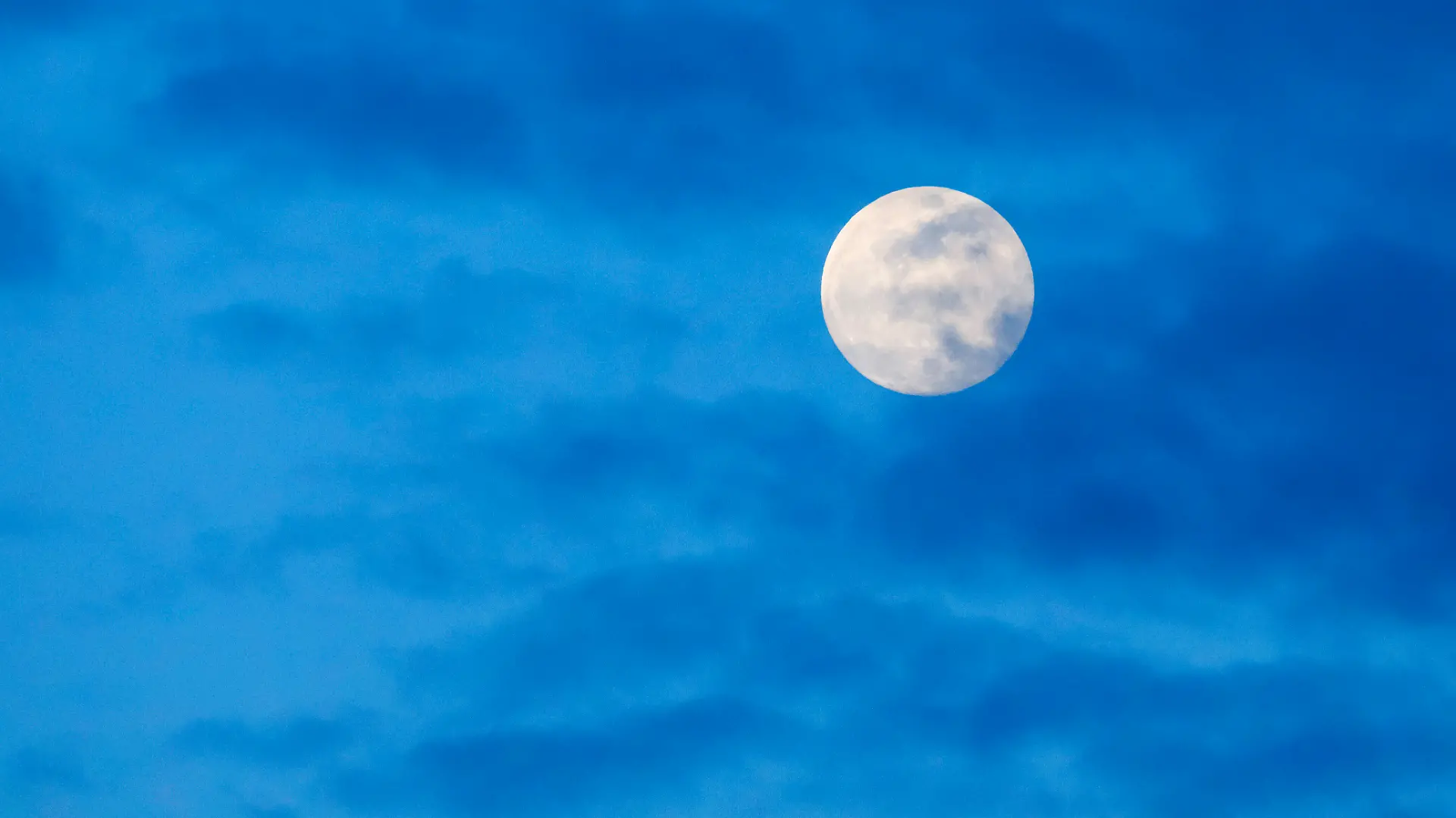 Der Vollmond am 31. Mai trägt den Namen „Blue Moon” – aber warum?