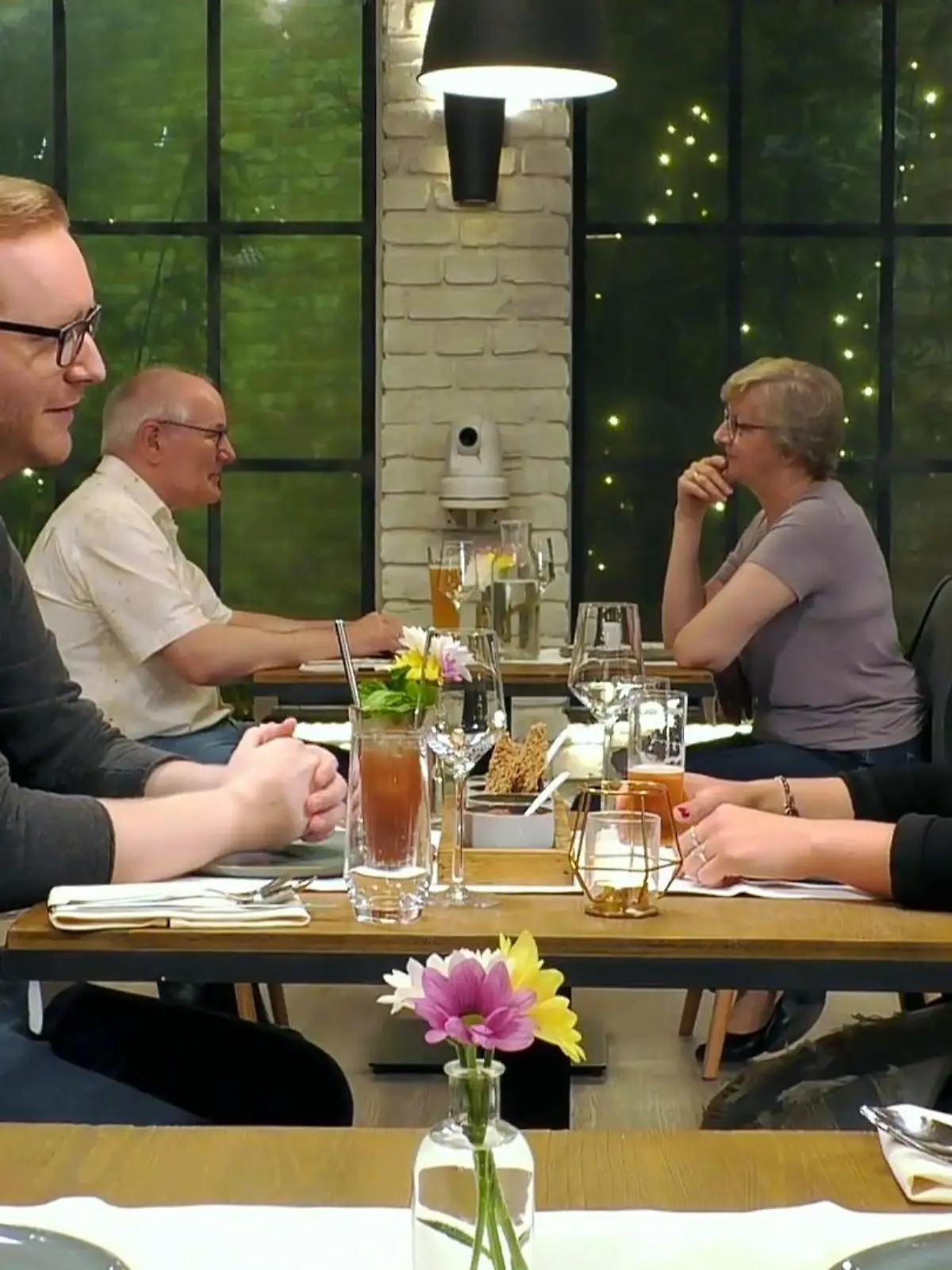 Bild zu: "Kim & Cedrik schließen einen Pakt"