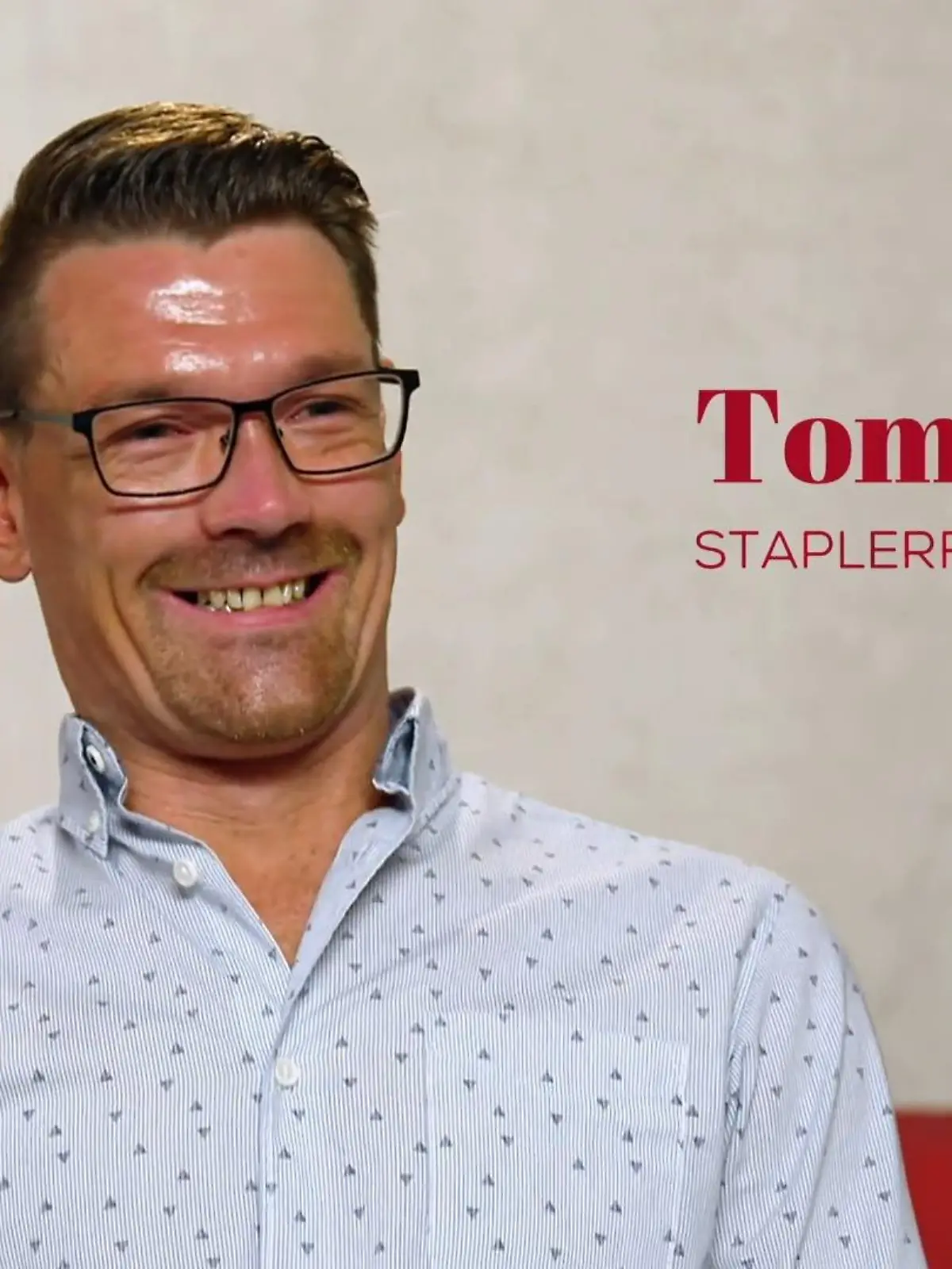 Bild zu: "Findet der ruhige Staplerfahrer noch seine Worte?"