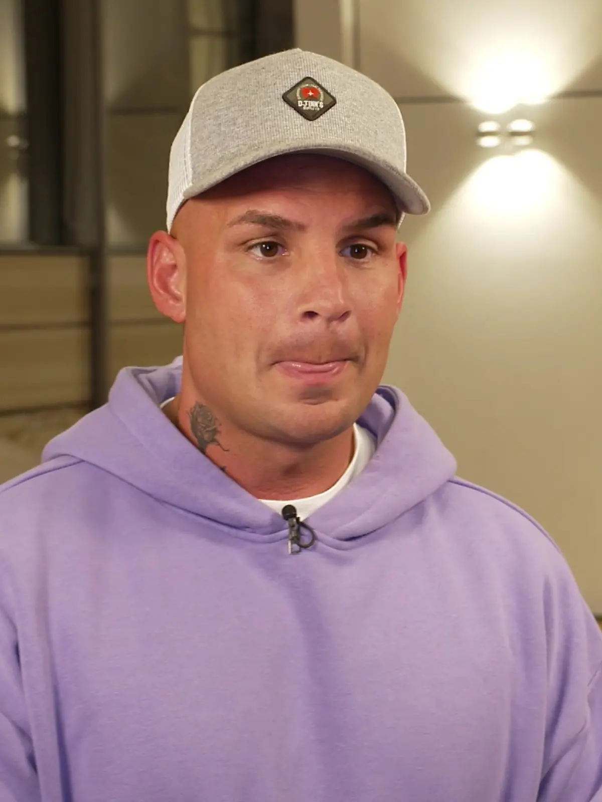 Pietro Lombardi erklärt bei RTL.de, warum Laura und er sich entfolgt sind.