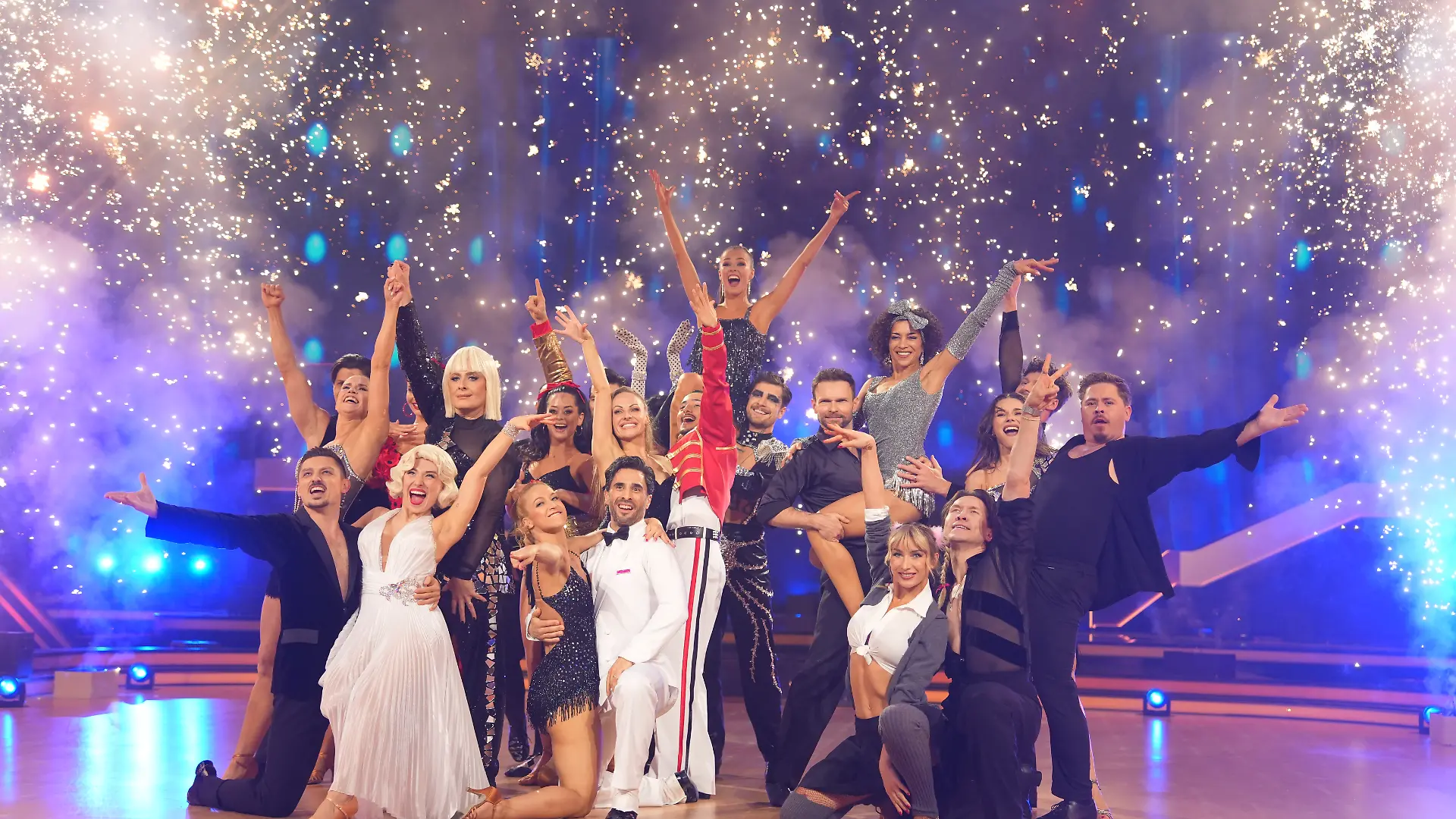 Wow, was für ein Opening der großen „Idols Night”. 
