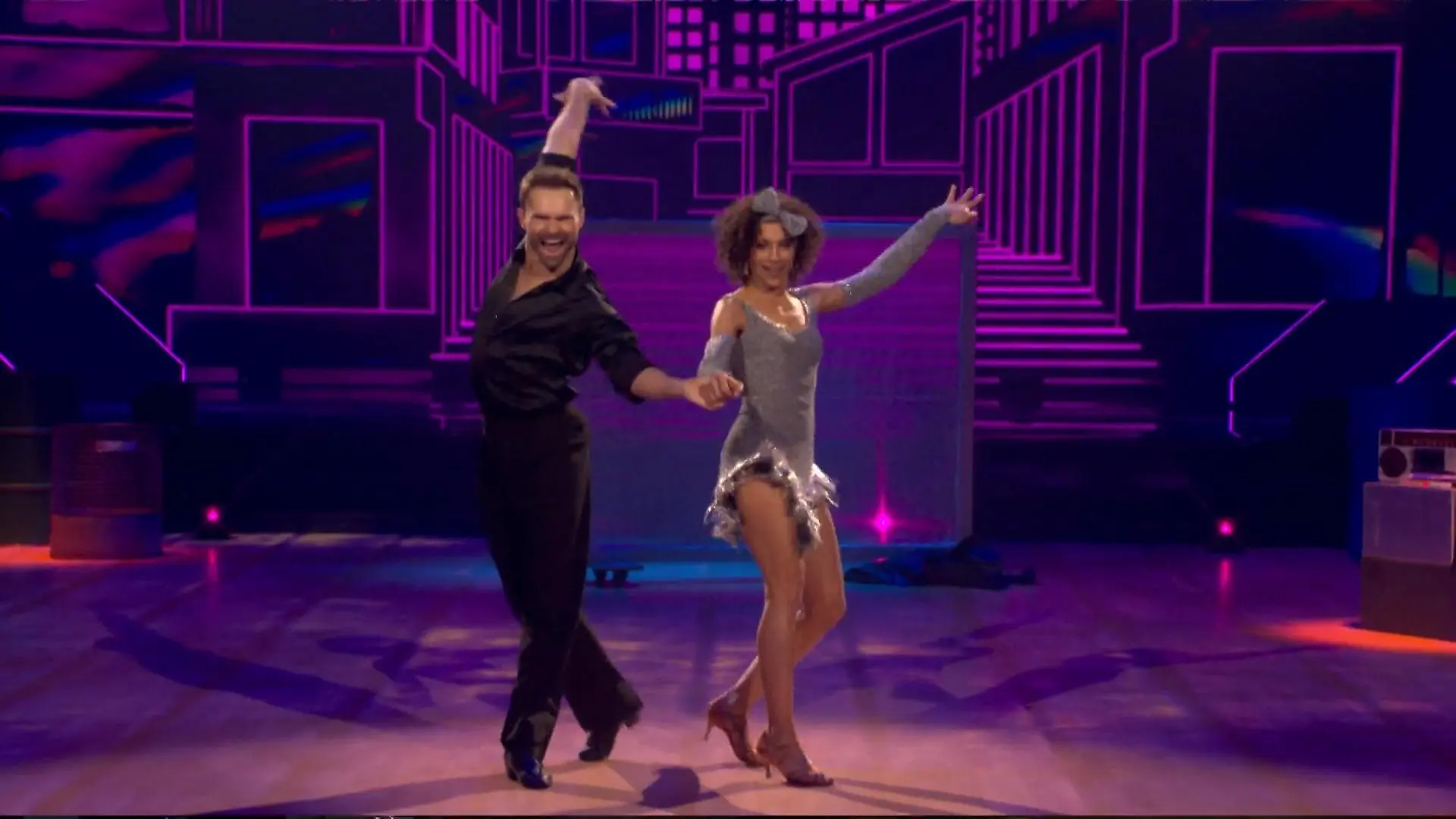 Nadja Benaissa verzaubert mit einem Cha Cha Cha Let’s Dance 2026: Whitney Houston wäre stolz