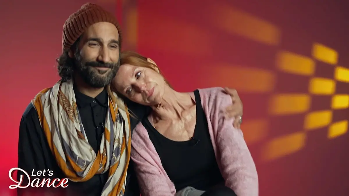 Esther Schweins gibt auch mit gebrochenen Rippen nicht auf Große Herausforderung bei „Let’s Dance”