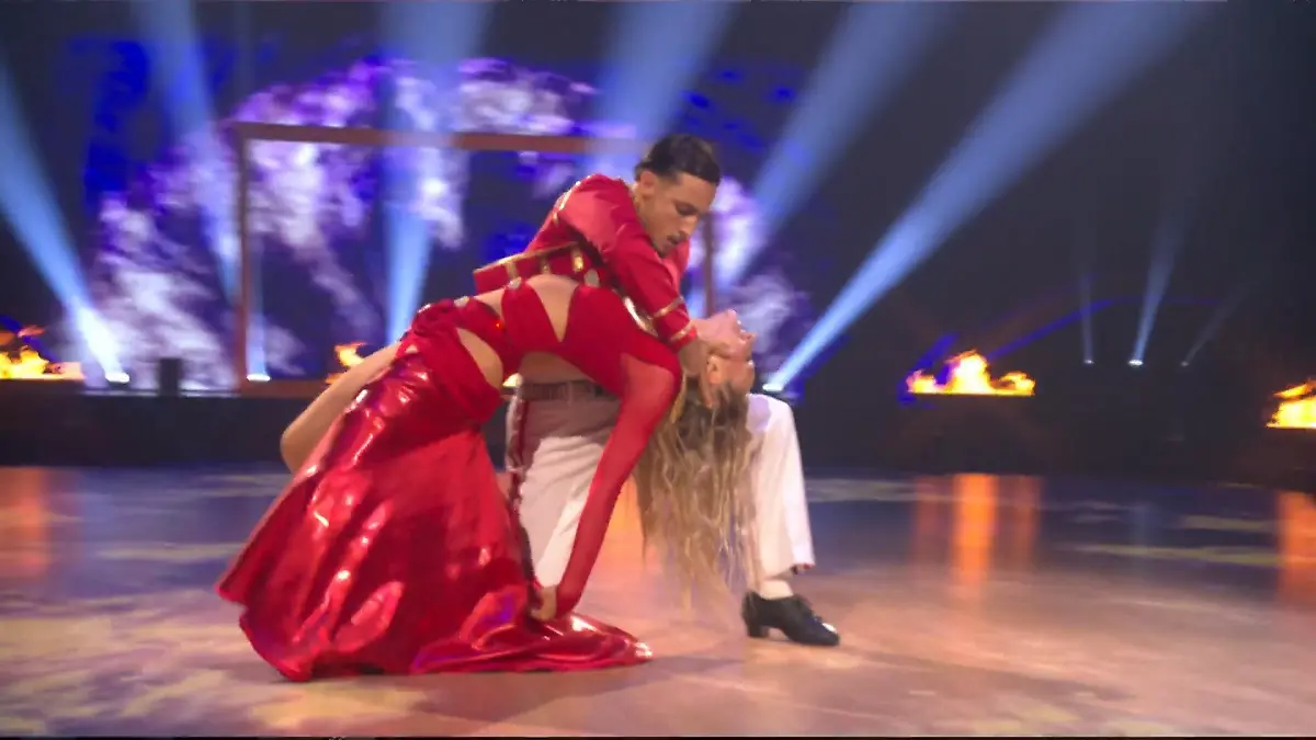 Milano rockt die Jury in Show 4 mit voller Power beim Paso Doble Let’s Dance 2026