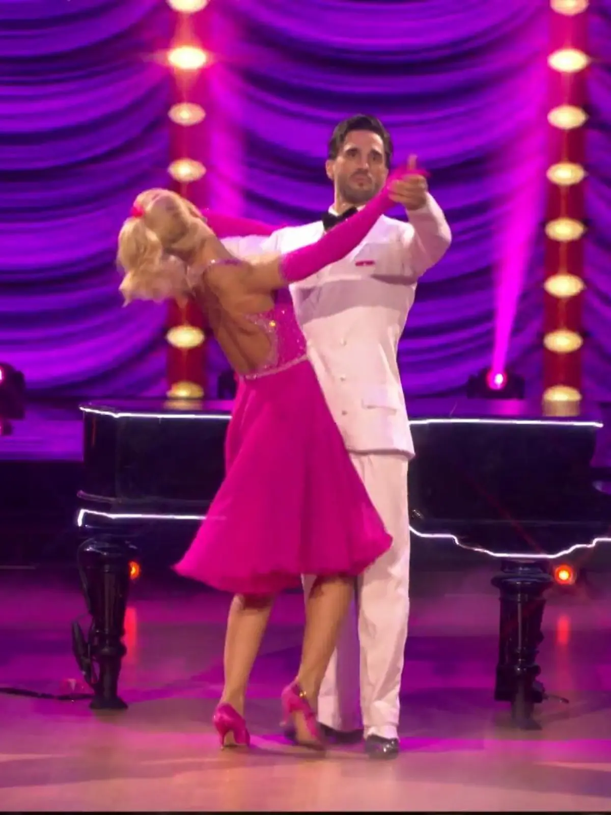 Bild zu: "Jan Kittmann und Kathrin Menzinger hauen beim Quickstep einen raus"