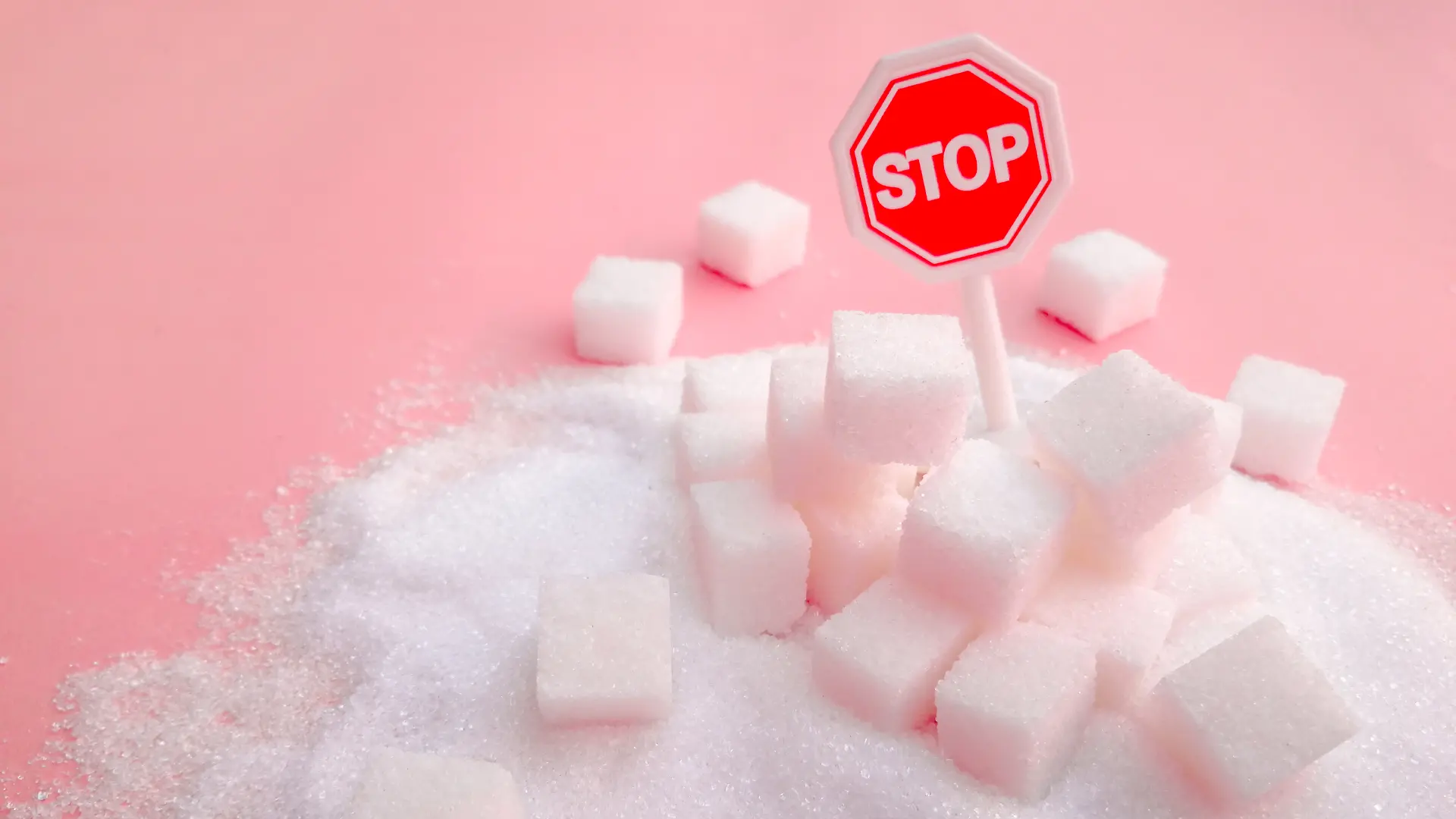 Ein Warnschild zum Thema Zucker: Zu viel Zucker führt zu ungesunder Ernährung, Übergewicht, Diabetes, Zahnproblemen und vielem mehr.