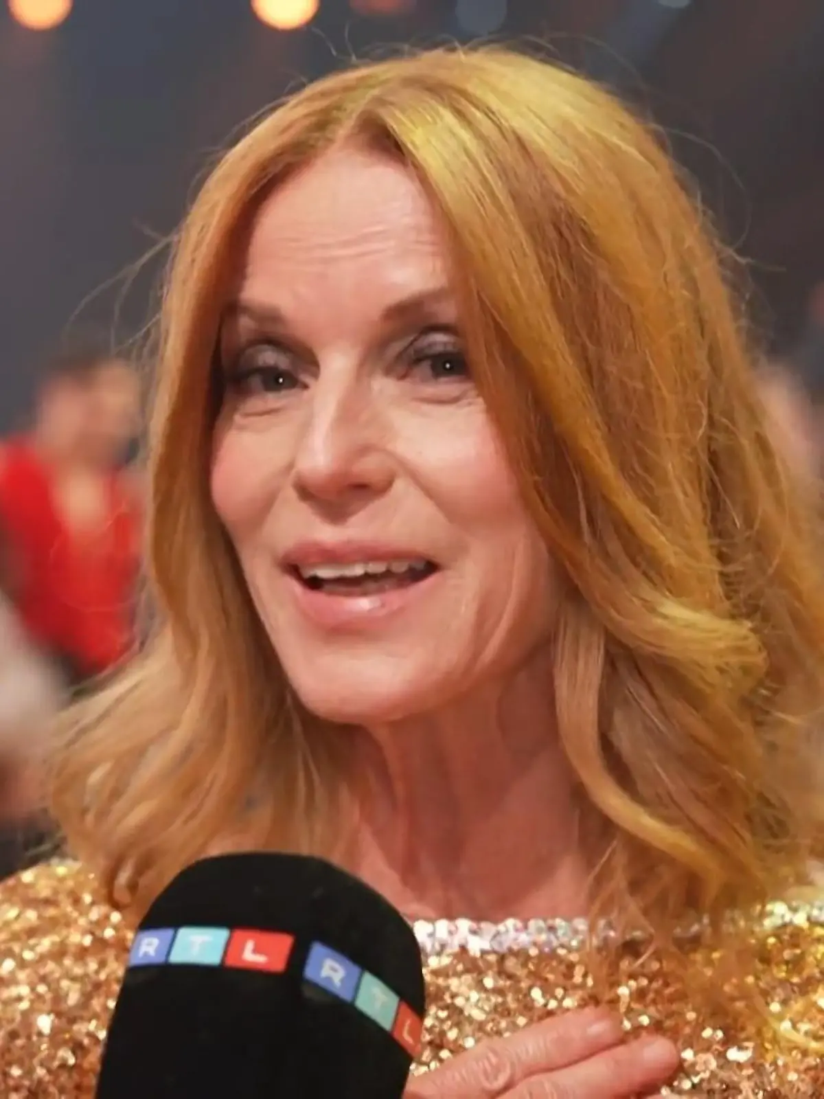 Esther Schweins freut sich auf die nächste Show