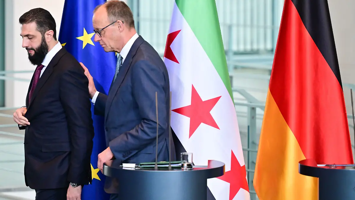 epi_1012243864_DPA BF_mlw2ya6jca-v2-ax-ms6144.jpg_Syriens Übergangsprä.jpg