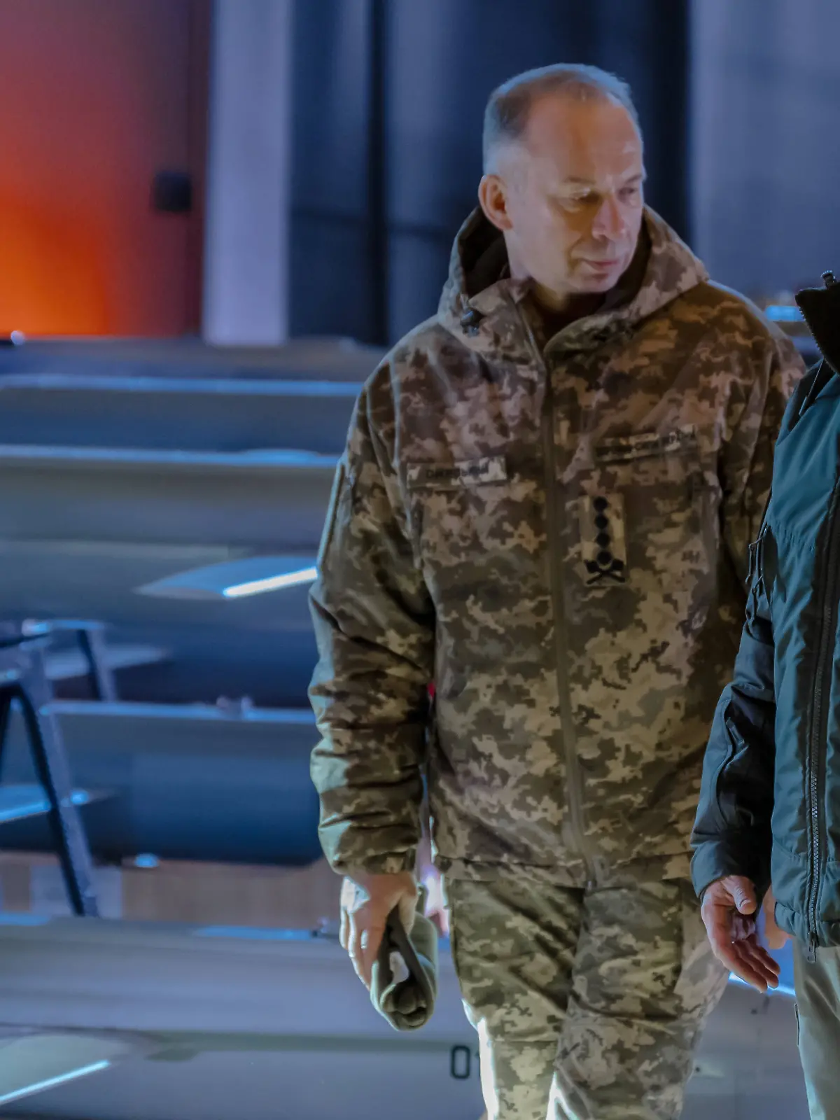 Ukrainian arms company Ukroboronprom hands over the new Peklo Hell drone-missile to Armed Forces in Kyiv KYIV, UKRAINE - DECEMBER 6: Ukrainian President Volodymyr Zelenskyy R is seen as the Ukrainian arms concern Ukroboronprom presents and hands over the new Peklo Hell drone-missile to the Armed Forces of Ukraine in Kyiv, Ukraine, on December 6, 2024. The missile-drone Peklo is a new development in the Ukrainian arms industry, which can fly at a speed of 700 kilometers per hour and covers a distance of more than 700 km. Ukraine World. Editorial use only. Please get in touch for any other usage. PUBLICATIONxNOTxINxTURxUSAxCANxUKxJPNxITAxFRAxAUSxESPxBELxKORxRSAxHKGxNZL Copyright: x2025xAnadoluxViacheslavxRatynskyix