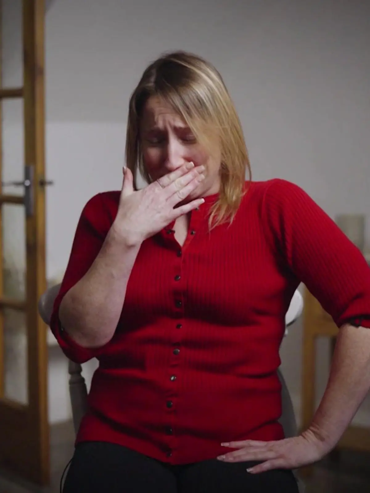 Bild zu: "Jahrelang wird Zoe von ihrem eigenen Mann sexuell missbraucht"