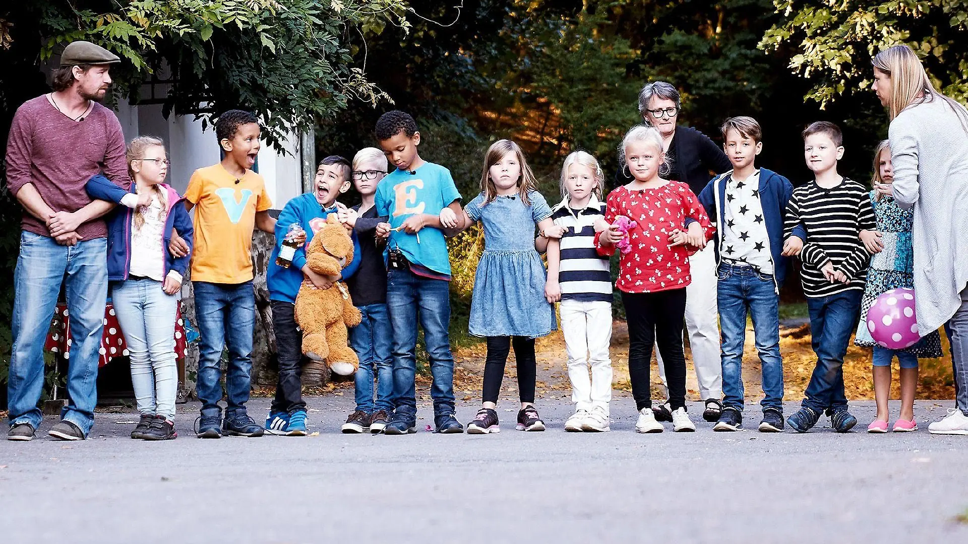 90' - Kinder sind 7 und gehen jetzt zur Schule