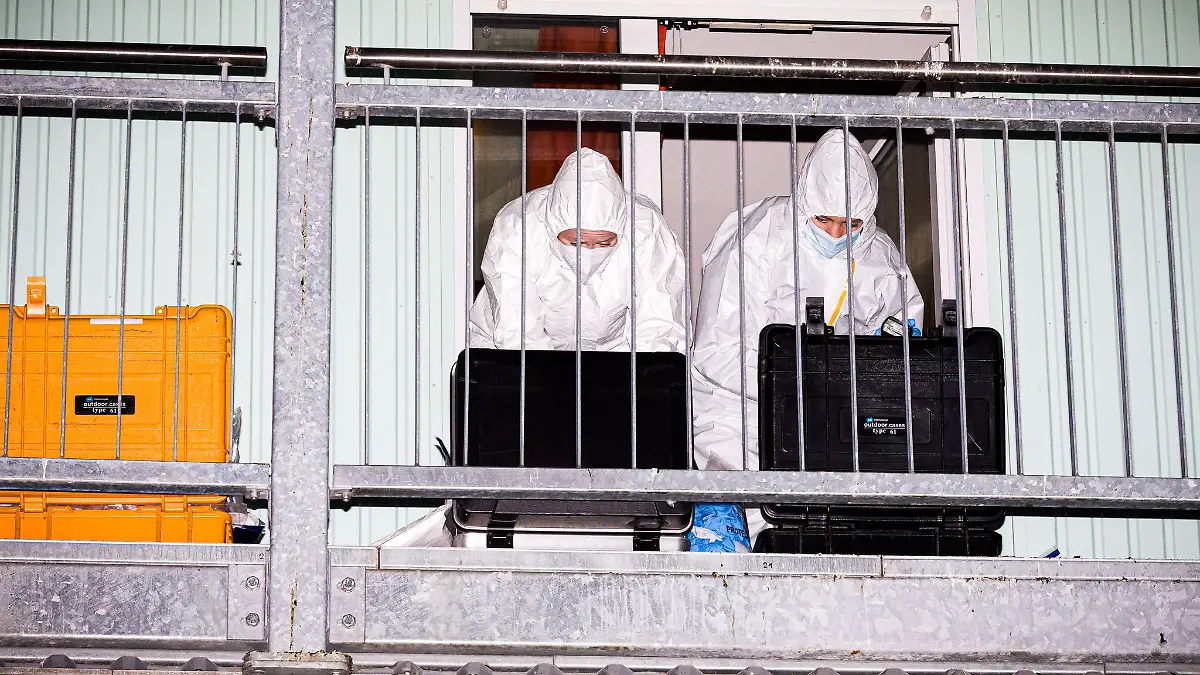 Nach einem versuchten Tötungsdelikt fahndet die Polizei nach dem Täter.