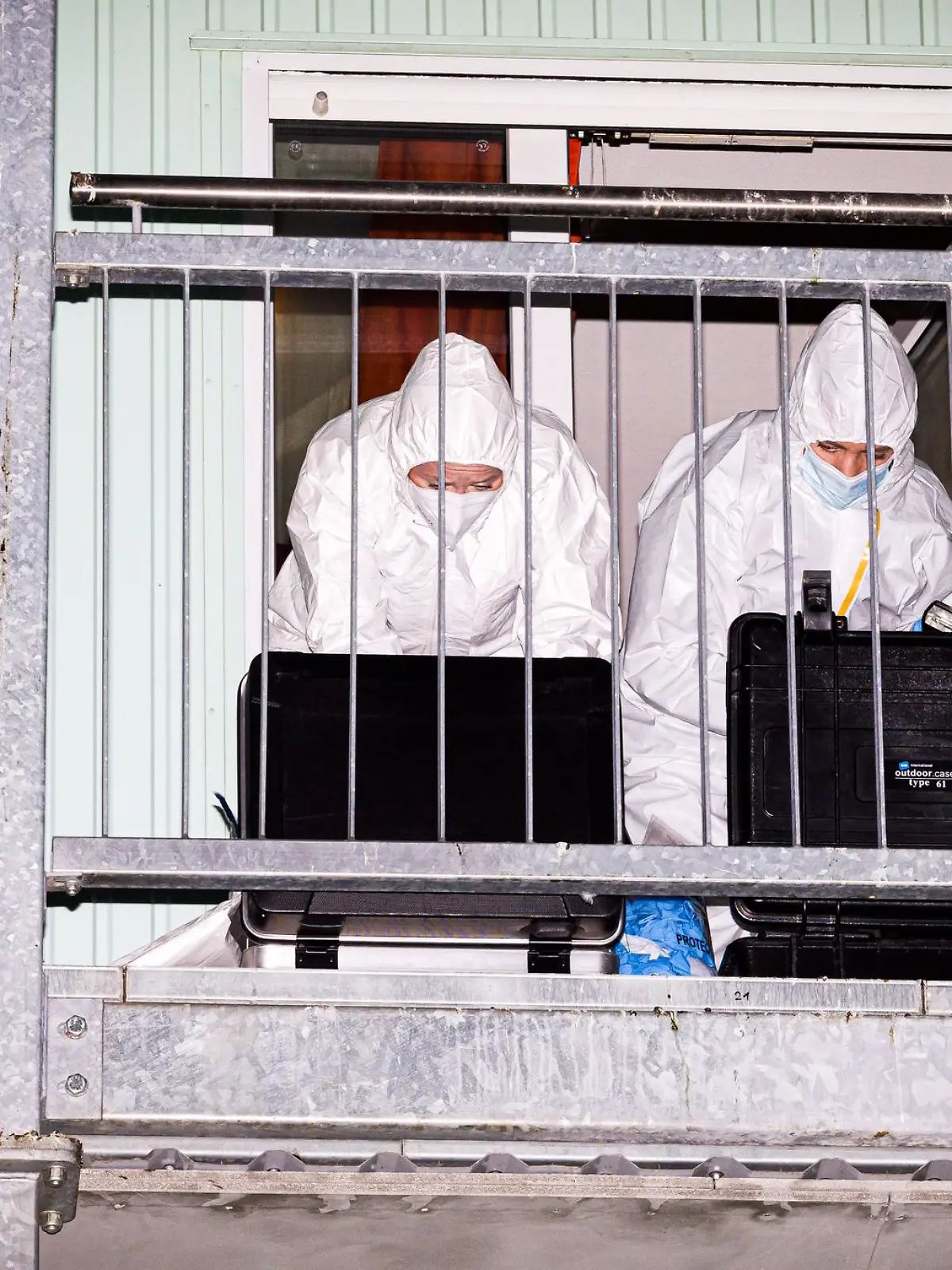 Bild zu: "Mann sticht in Hannover auf 31-Jährige ein – Notoperation!"